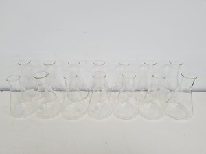 Thumbnail image of Lot Of Pyrex,Schott, FisherBrand and Simax Lab Glassware 