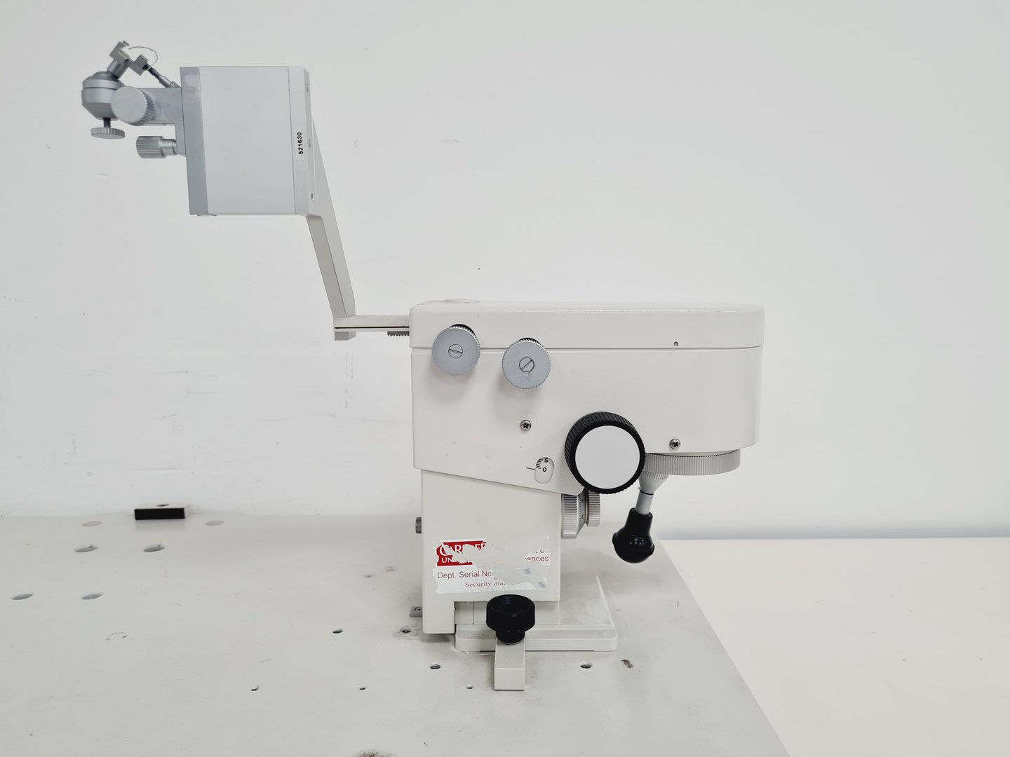 Image of Leica Microscope Micromanipulator with Stand Lab