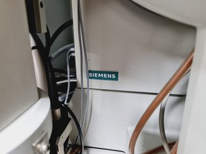 Thumbnail image of  Siemens D5000 X-ray Powder Diffraction (XRD) System Lab