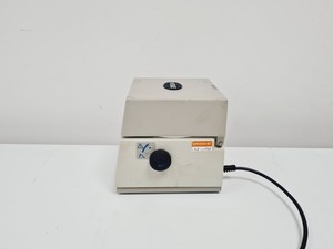 Thumbnail image of 40 x  Sanyo MSE Micro Centaur Benchtop Centrifuges Lab