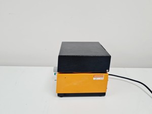 Thumbnail image of 40 x  Sanyo MSE Micro Centaur Benchtop Centrifuges Lab