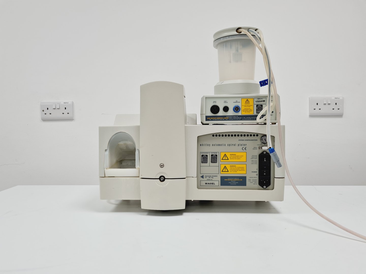 Image of DW Scientific Whitley Automated Spiral Plater (WASP) System w/ Vacuum Source 602