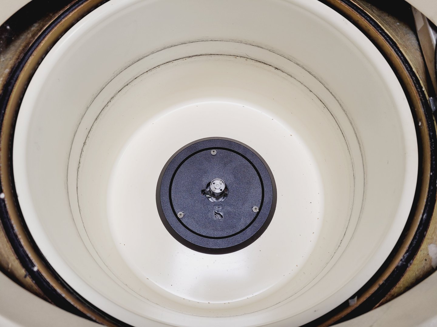 Image of Beckman L8-60MR Ultracentrifuge Lab Spares/Repairs