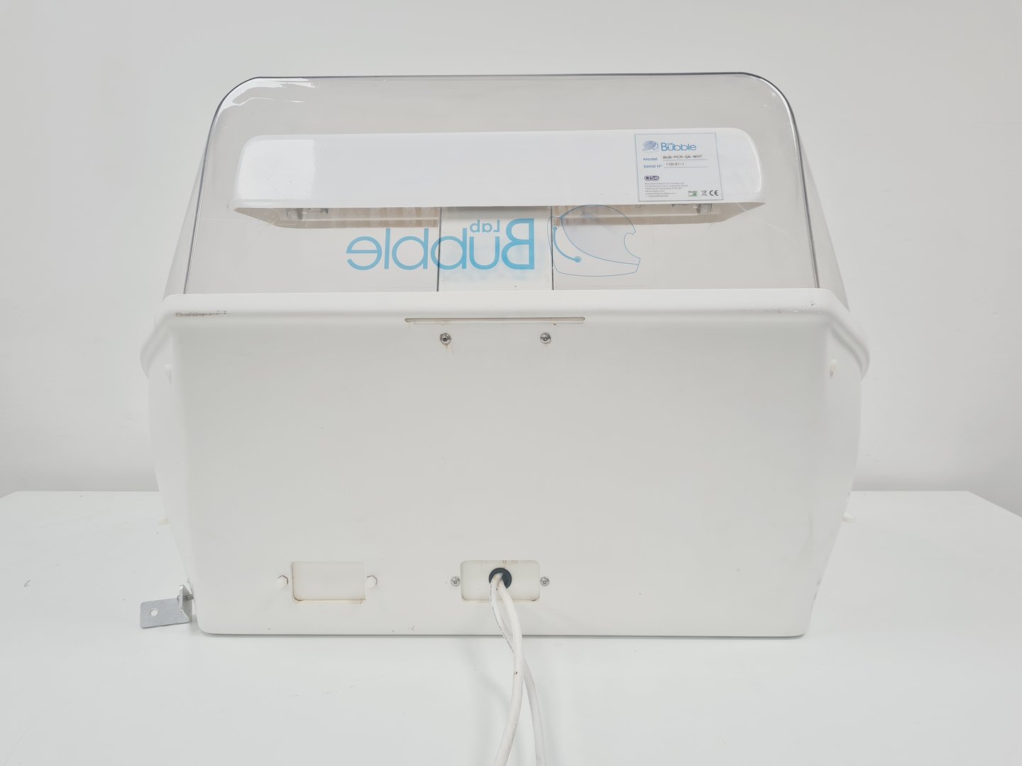 Image of Lab-Bubble Still Air PCR Enclosure - White - BUB-PCR-SA-WHT
