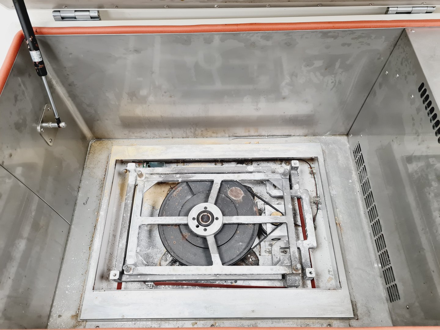 Image of Lab Companion IS-971R Shaking Incubator Lab Cooling Fault