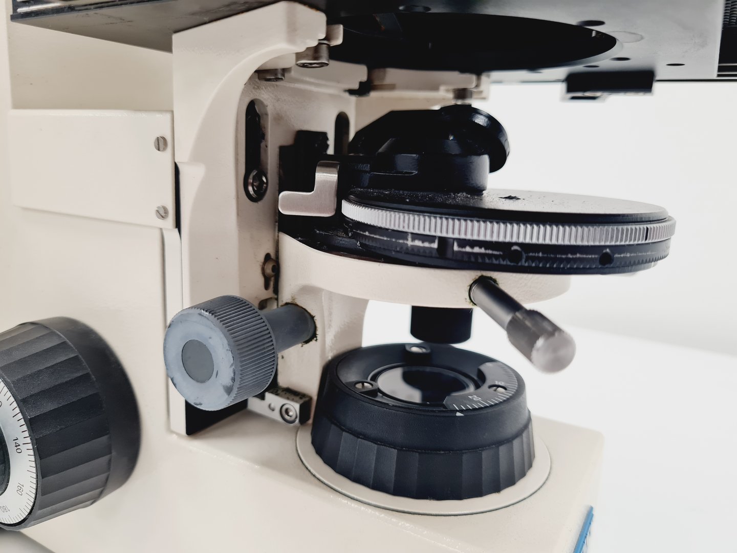 Image of Carl Zeiss Axioskop El Einsatz Fluorescence Microscope w/ 5 Objectives
