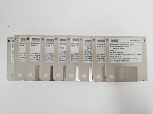 Thumbnail image of Perkin Elmer Clarus 500 GC Gas Chhromatograph System Lab Spares/Repairs