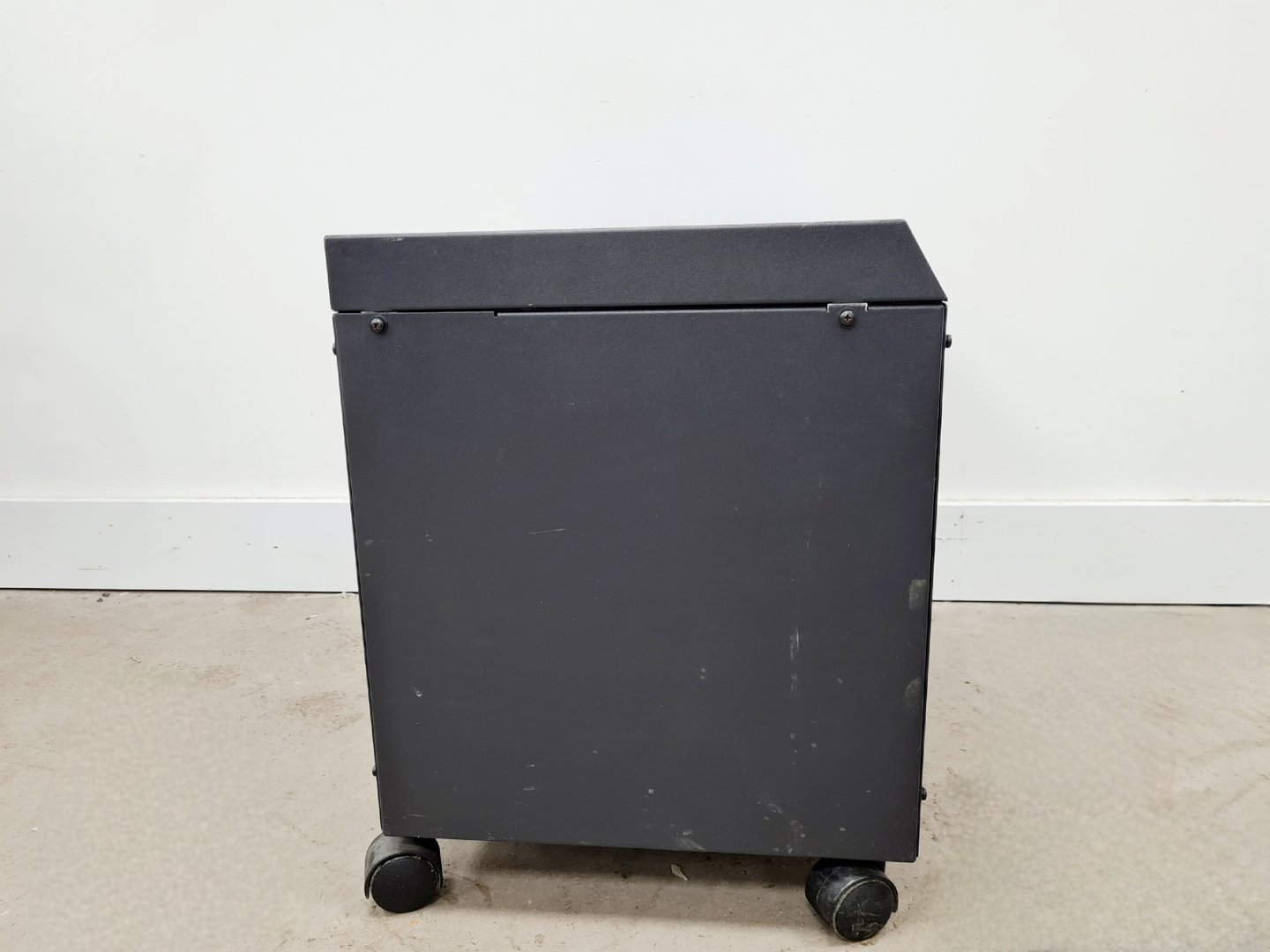 Image of Coherent Enterprise Laser Head & Coherent Laserpure 5 Chiller Lab