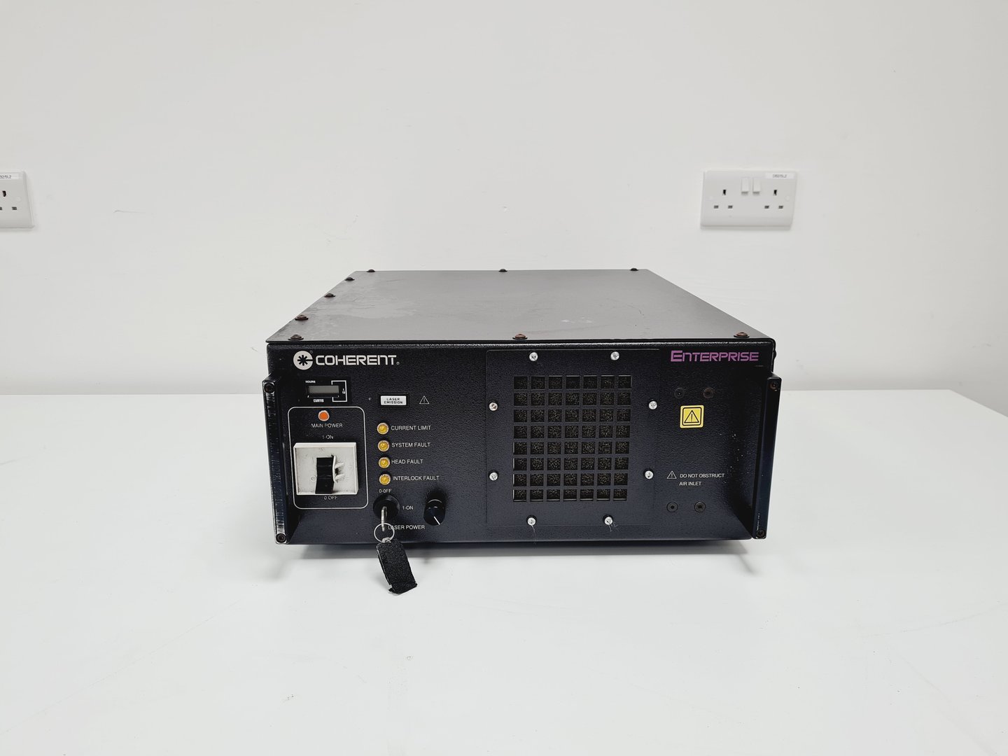 Image of Coherent Enterprise Laser Head & Coherent Laserpure 5 Chiller Lab