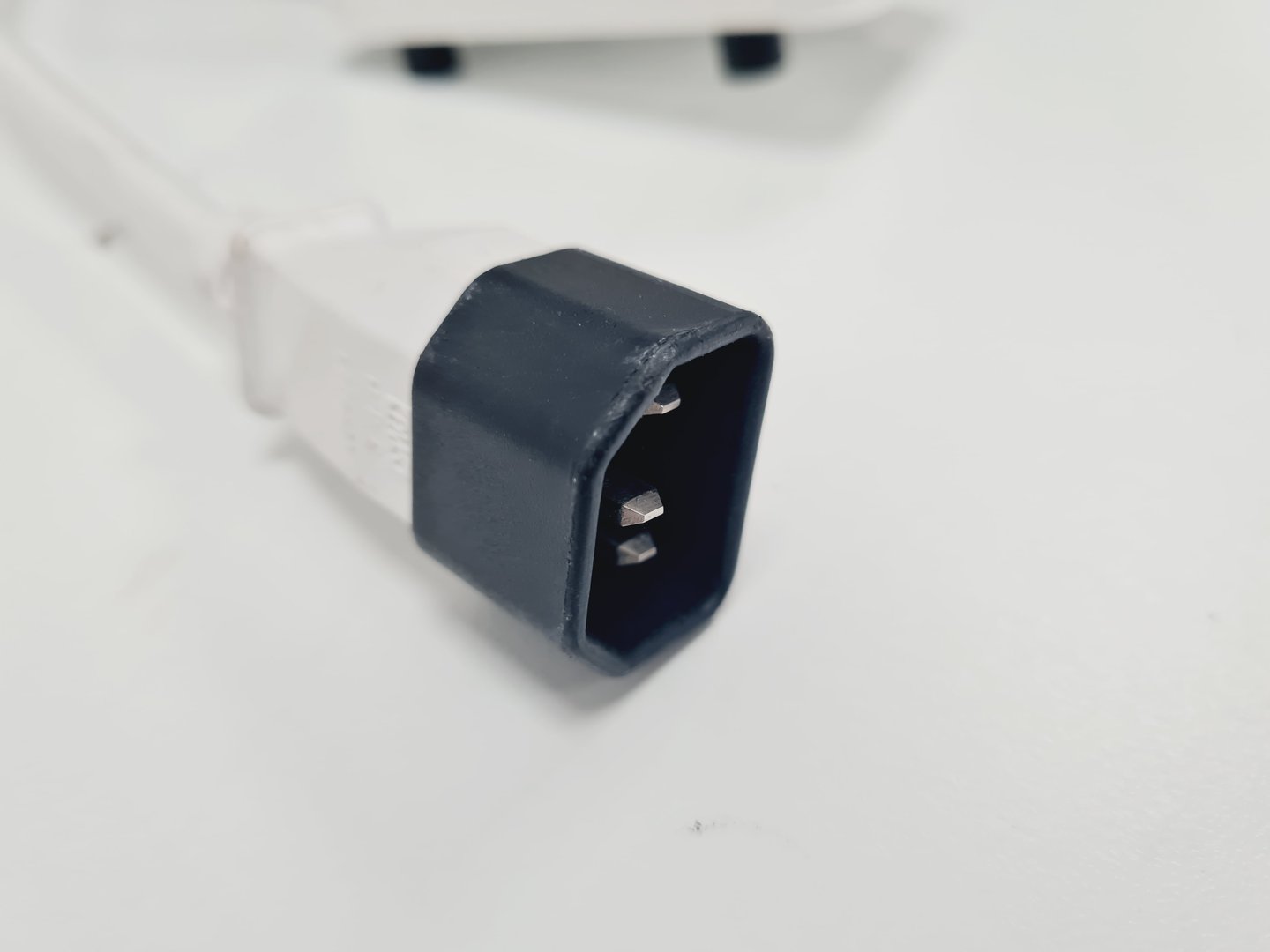 Image of Lab-Bubble Still Air PCR Enclosure - Black  BUB-PCR-SA-BLK