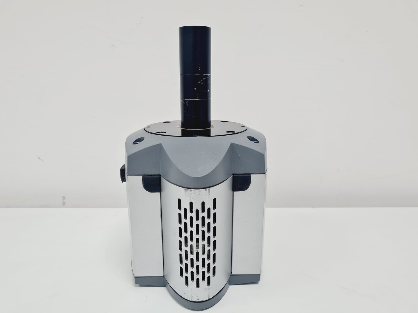 Image of Andor iXon em+ DU-885K-CS0-#VP Camera Lab