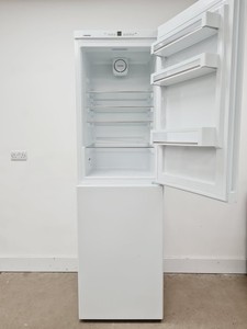 Thumbnail image of Liebherr CN4713 Frost Free Fridge Freezer 50/50 Lab