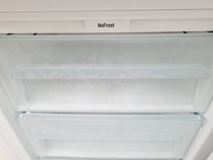 Thumbnail image of Liebherr CN4713 Frost Free Fridge Freezer 50/50 Lab