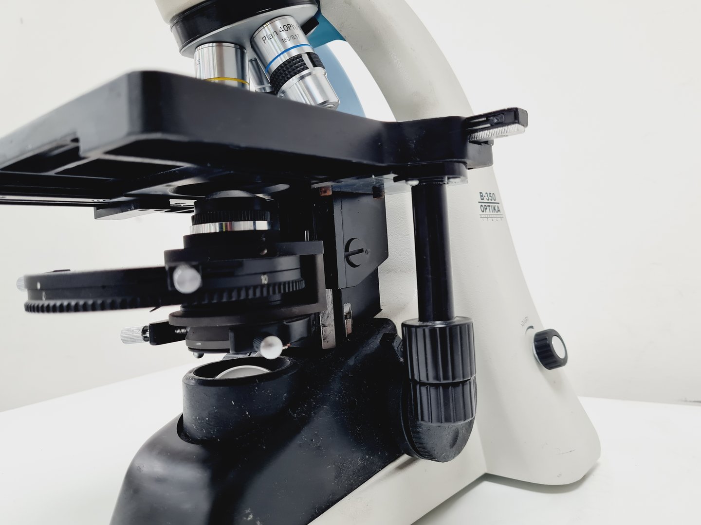 Image of Optika B-353PH Compound Microscope w/ 4 x Objectives Lab