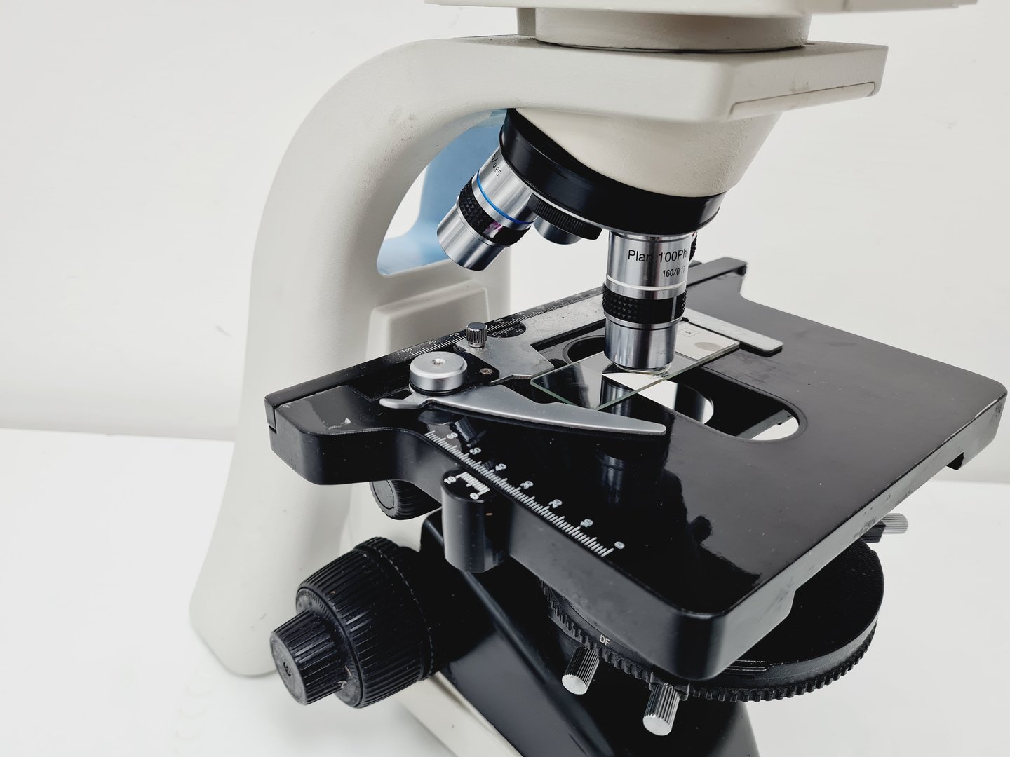 Image of Optika B-353PH Compound Microscope w/ 4 x Objectives Lab