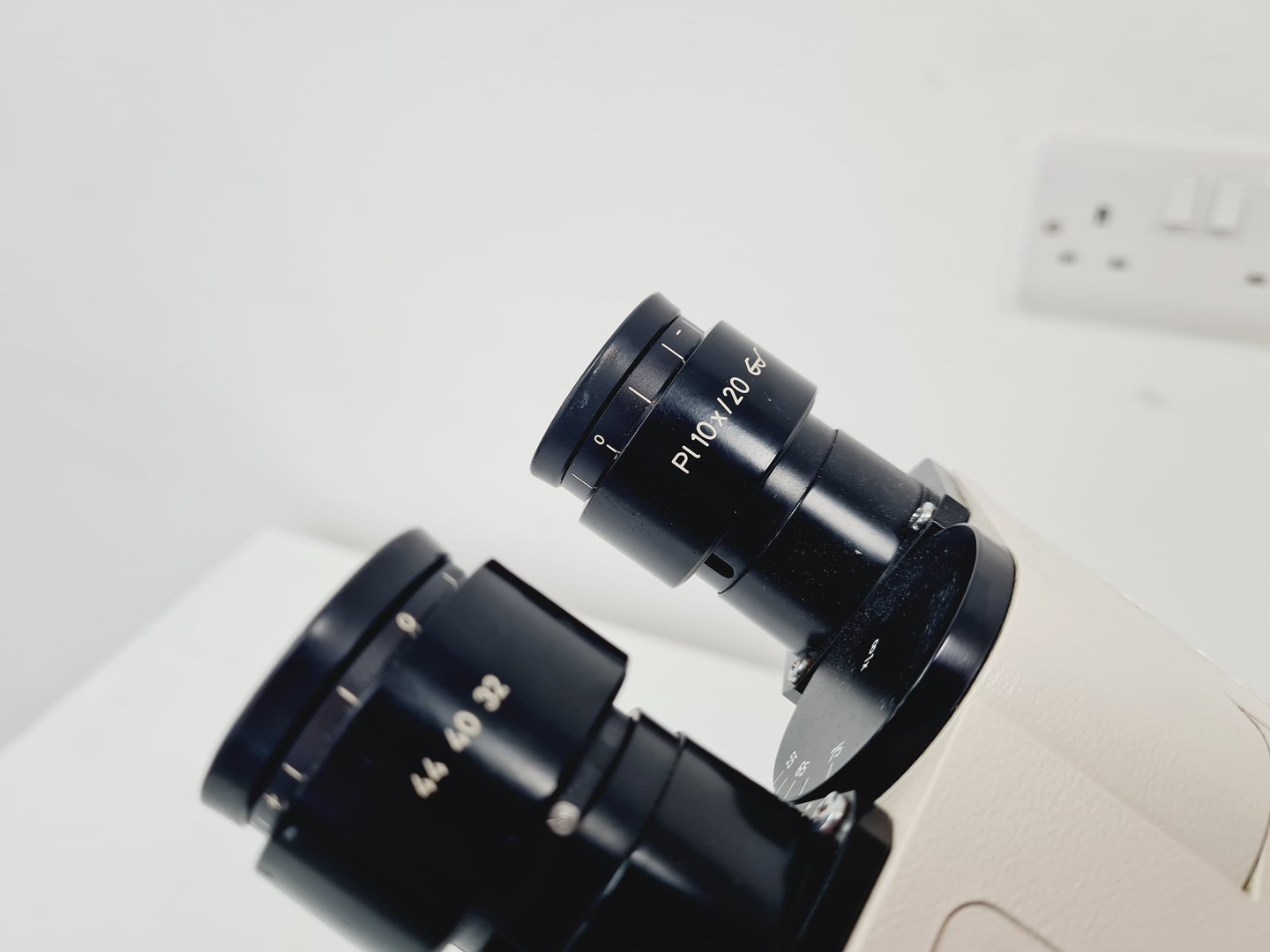 Image of Carl Zeiss Axiovert 35M Inverted Microscope (No Stage or PSU)