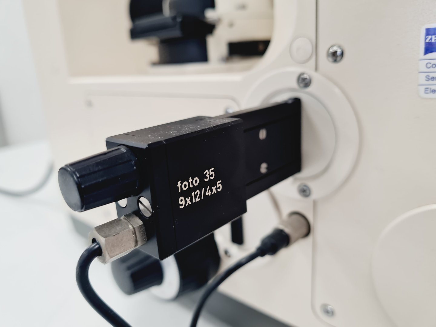 Image of Carl Zeiss Axiovert 35M Inverted Microscope (No Stage or PSU)