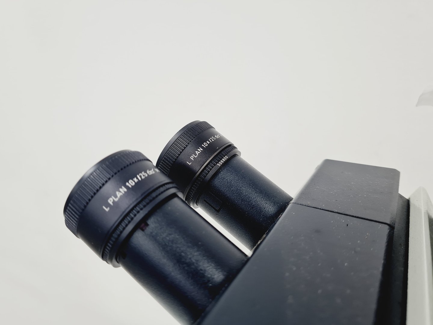Image of Leica Leitz DMRBE Trinocular Research Microscope Spares/Repairs