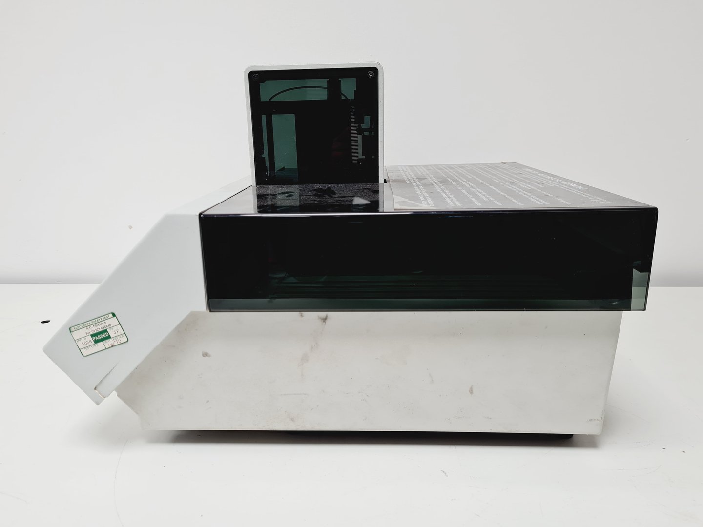 Image of Dionex LC25, ED50, GP50, AS40 IC Ion Chromatography System Lab