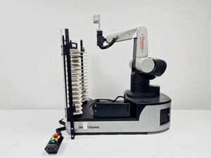 Image of Thermo Scientific Catalyst Express C500D Robotic Arm