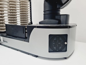 Thumbnail image of Thermo Scientific Catalyst Express C500D Robotic Arm