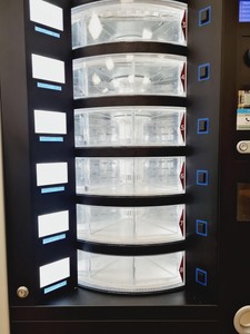 Thumbnail image of Westomatic Easy 6000 Vending Machine