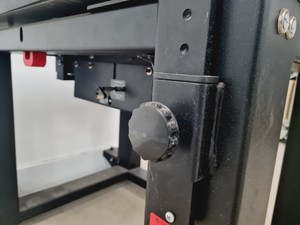 Thumbnail image of Minus K Biscuit Vibration Isolator Table Lab