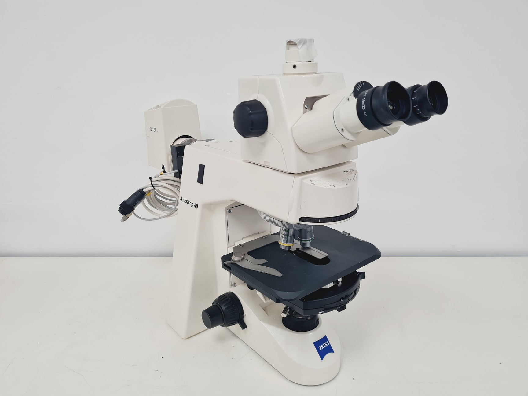 Image of Zeiss Axioskop 40 FL 3x Objectives Plan-NEOFLAUR, APOCHROMAT 10x, 20x, 40x Lab