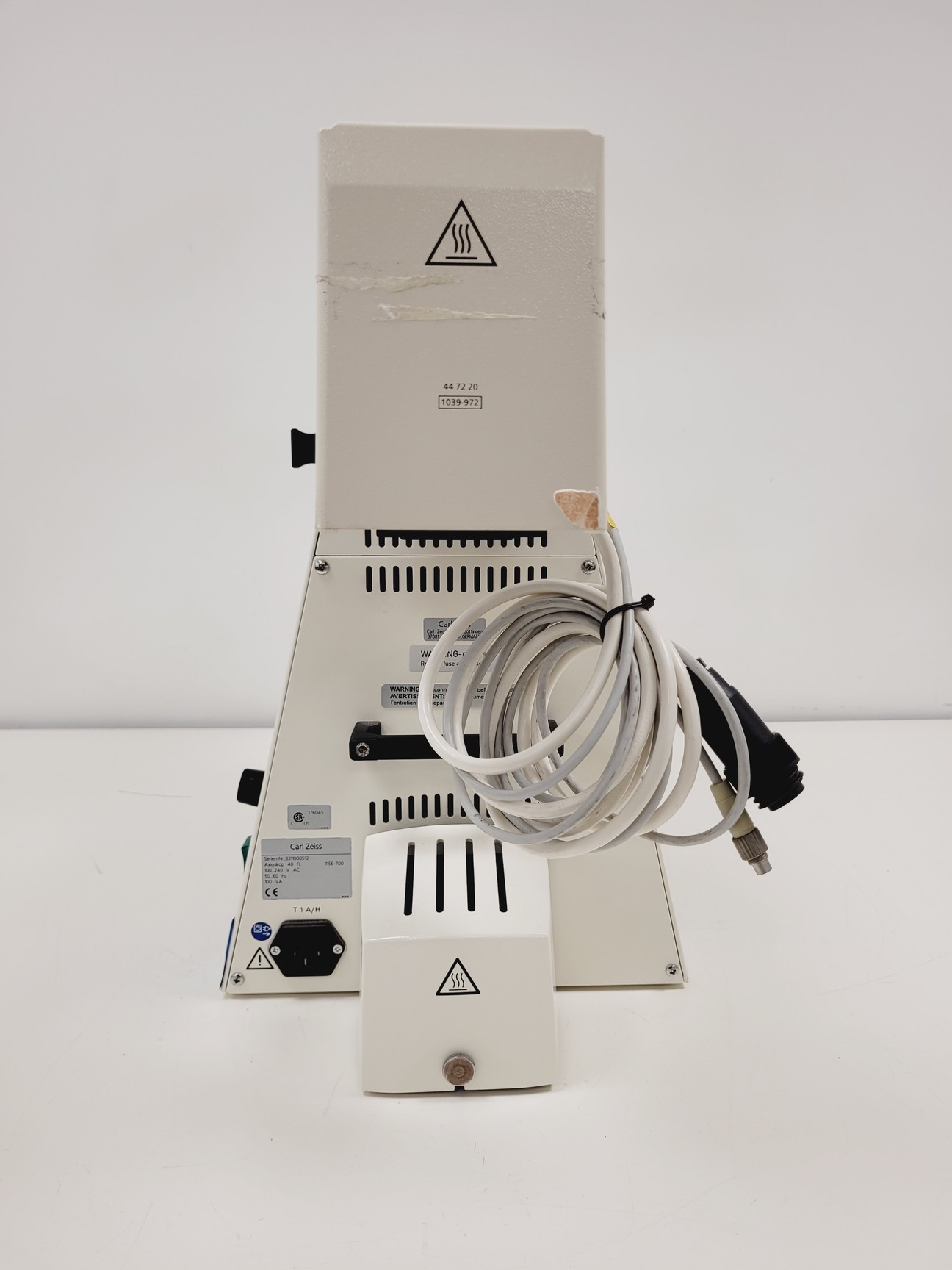 Image of Zeiss Axioskop 40 FL 3x Objectives Plan-NEOFLAUR, APOCHROMAT 10x, 20x, 40x Lab