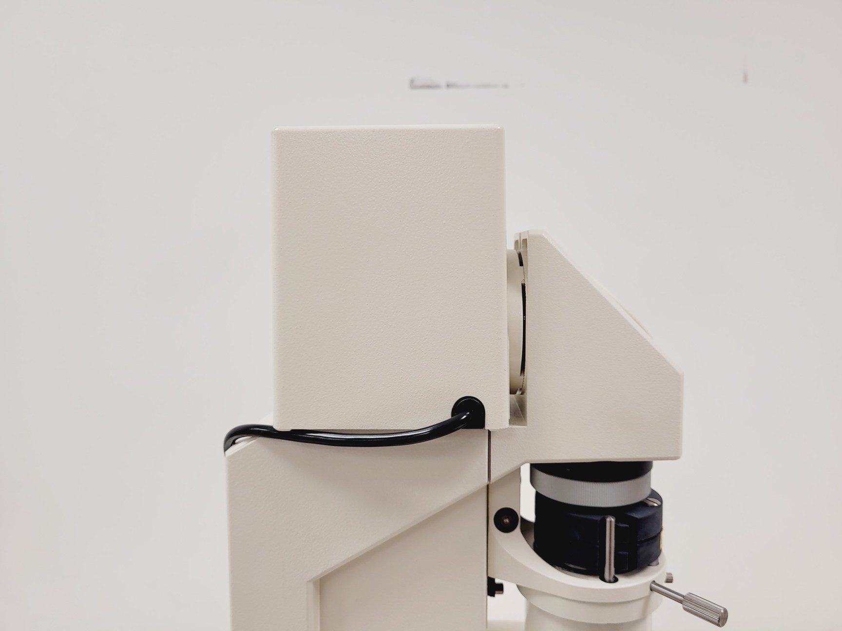 Image of Zeiss Axiovert 135 TV w/ XBO 75, Prior Motorised Stage & Control Lab