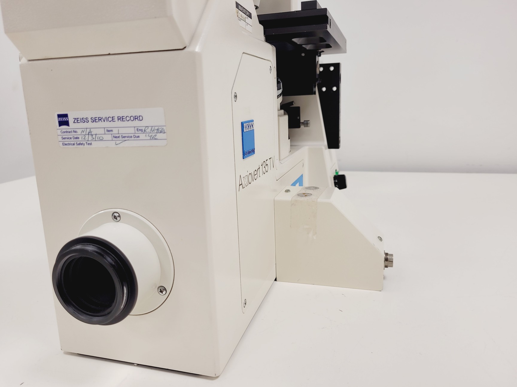 Image of Zeiss Axiovert 135 TV w/ XBO 75, Prior Motorised Stage & Control Lab