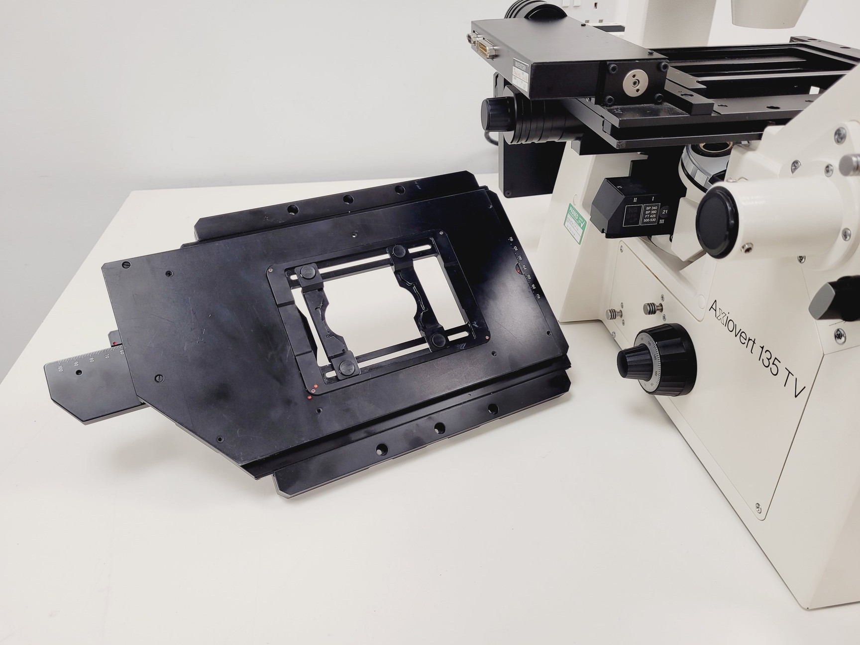 Image of Zeiss Axiovert 135 TV w/ XBO 75, Prior Motorised Stage & Control Lab