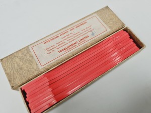 Thumbnail image of Hounsfield H20K-W Tensometer w/ PSU & Various Parts