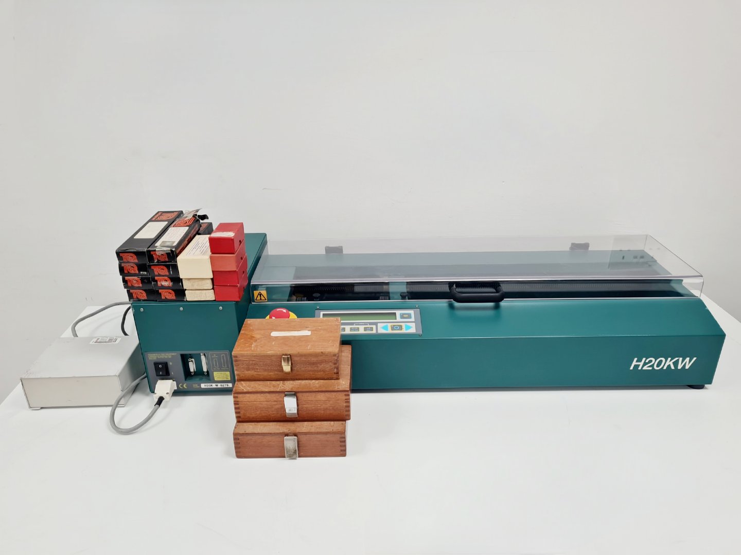 Image of Hounsfield Model H20K-W Tensometer w/ PSU & Various Parts
