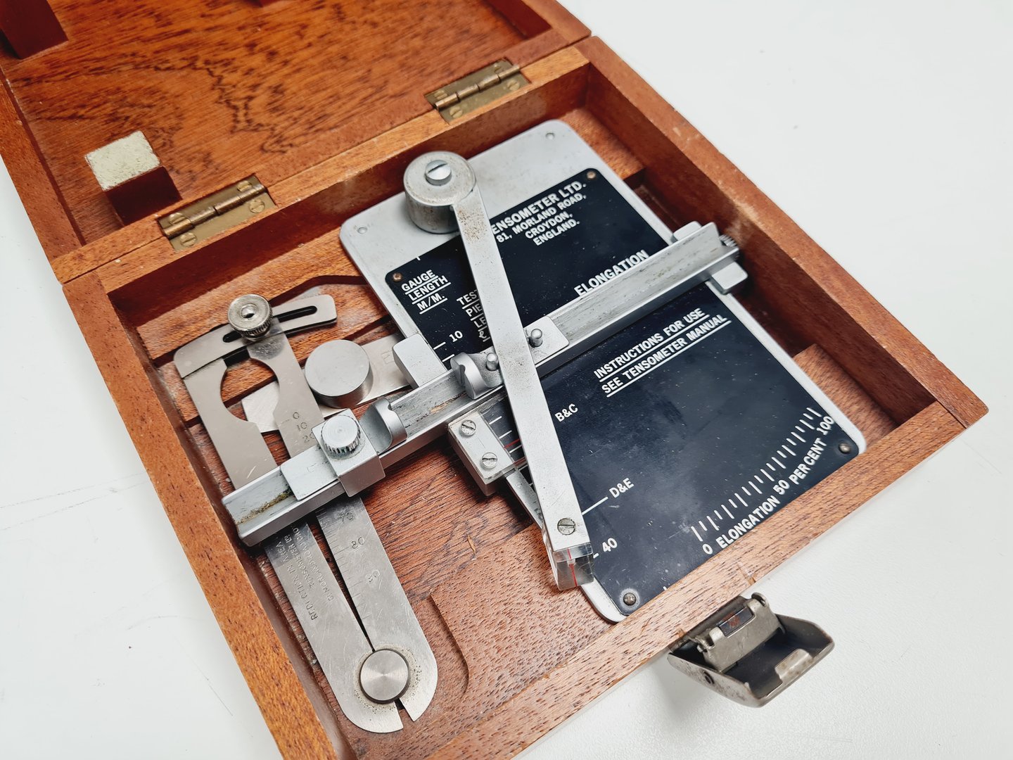 Image of Hounsfield Model H20K-W Tensometer w/ PSU & Various Parts