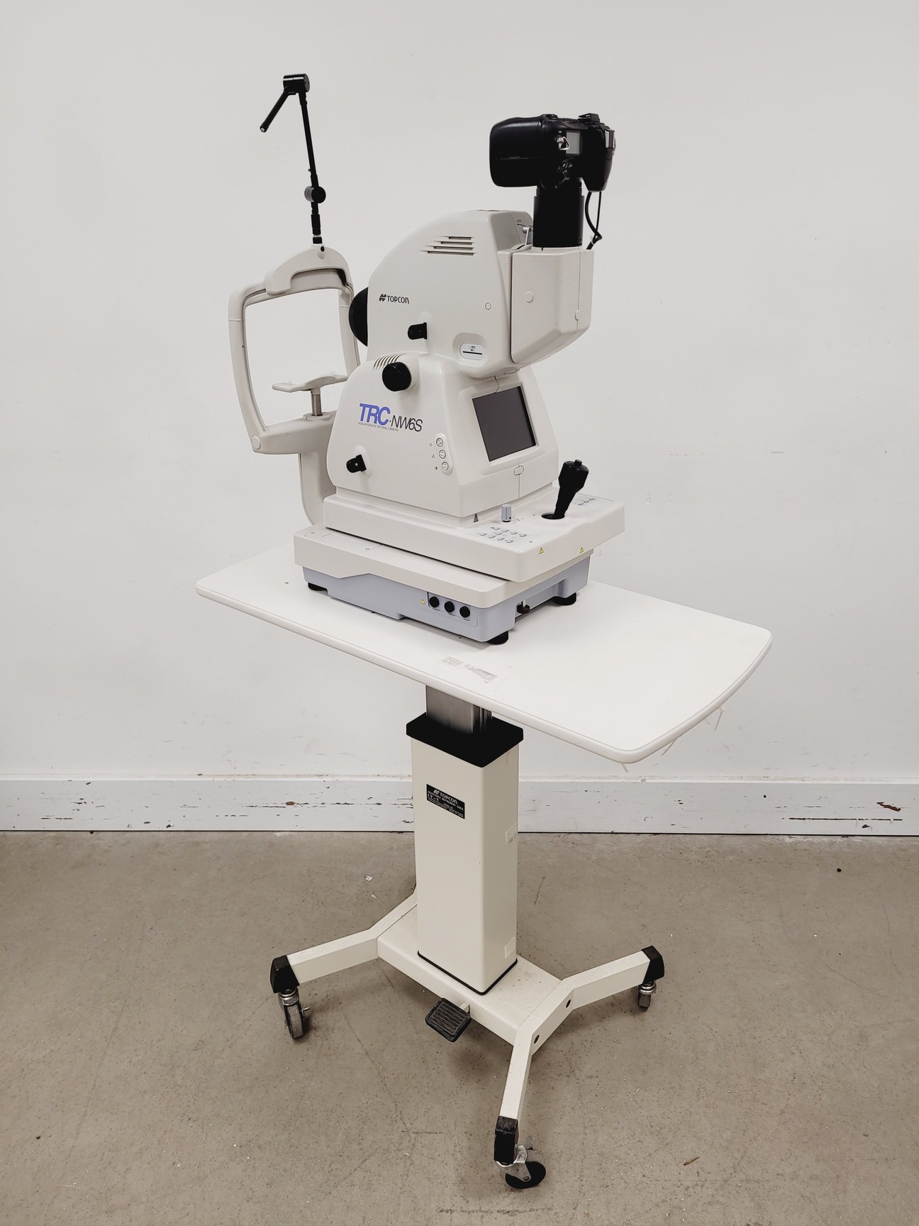 Image of Topcon TRC NW6S Non-Mydriatic w/ Nikon D200 Lab