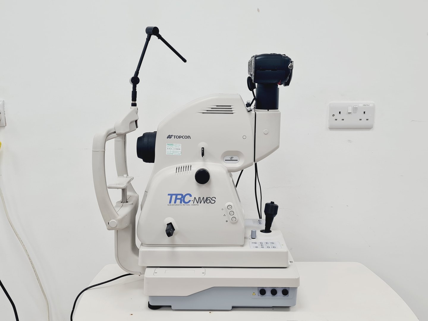 Image of Topcon TRC NW6S Non-Mydriatic w/ Nikon D200 Lab