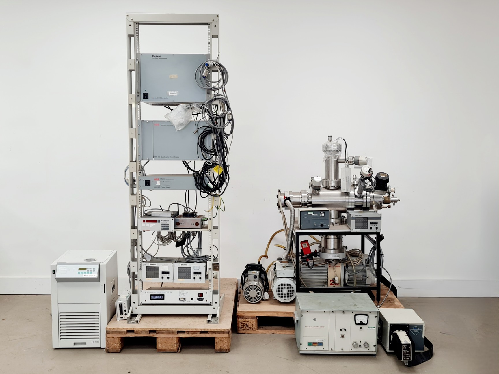 Image of ABB Extrel Mass Spectrometer Quadruple Mass w/ Pumps, Chiller & Various Parts