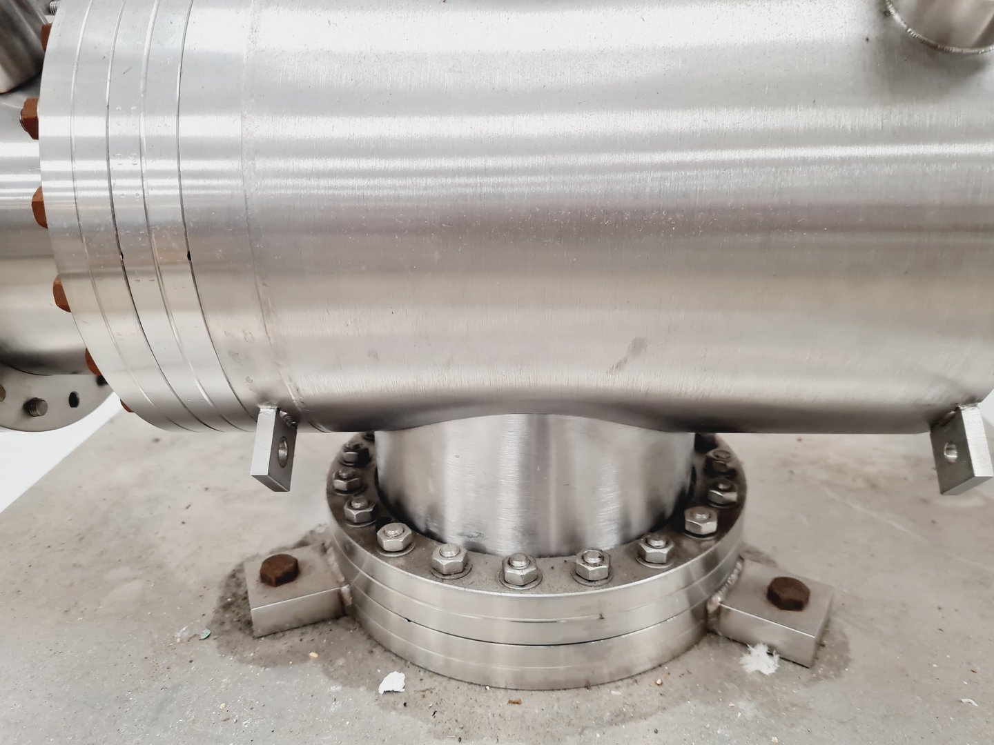 Image of ABB Extrel Mass Spectrometer Quadruple Mass w/ Pumps, Chiller & Various Parts