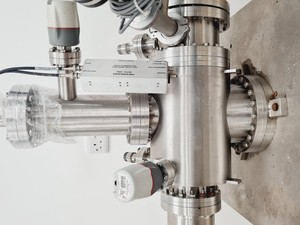 Thumbnail image of ABB Extrel Mass Spectrometer Quadruple Mass w/ Pumps, Chiller & Various Parts