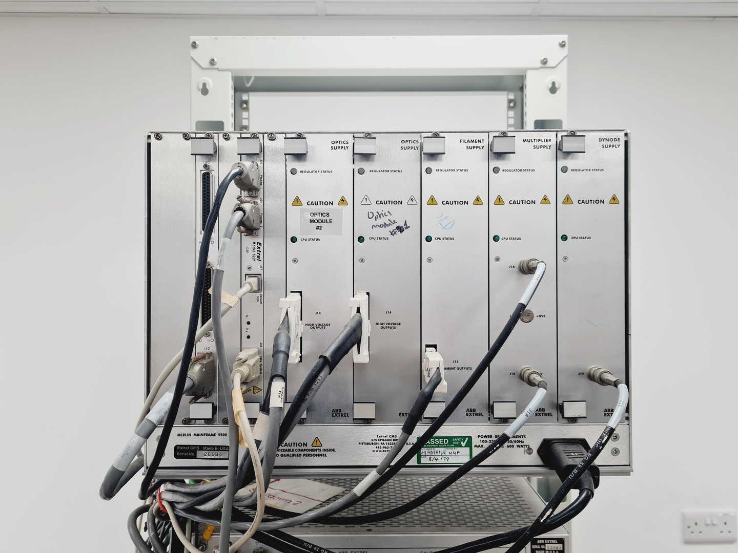 Image of ABB Extrel Mass Spectrometer Quadruple Mass w/ Pumps, Chiller & Various Parts