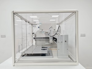 Thumbnail image of Amersham Biosciences Ettan Digestor System, 215 Liquid Handler, VALVEMATE