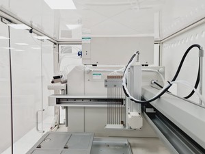 Thumbnail image of Amersham Biosciences Ettan Digestor System, 215 Liquid Handler, VALVEMATE