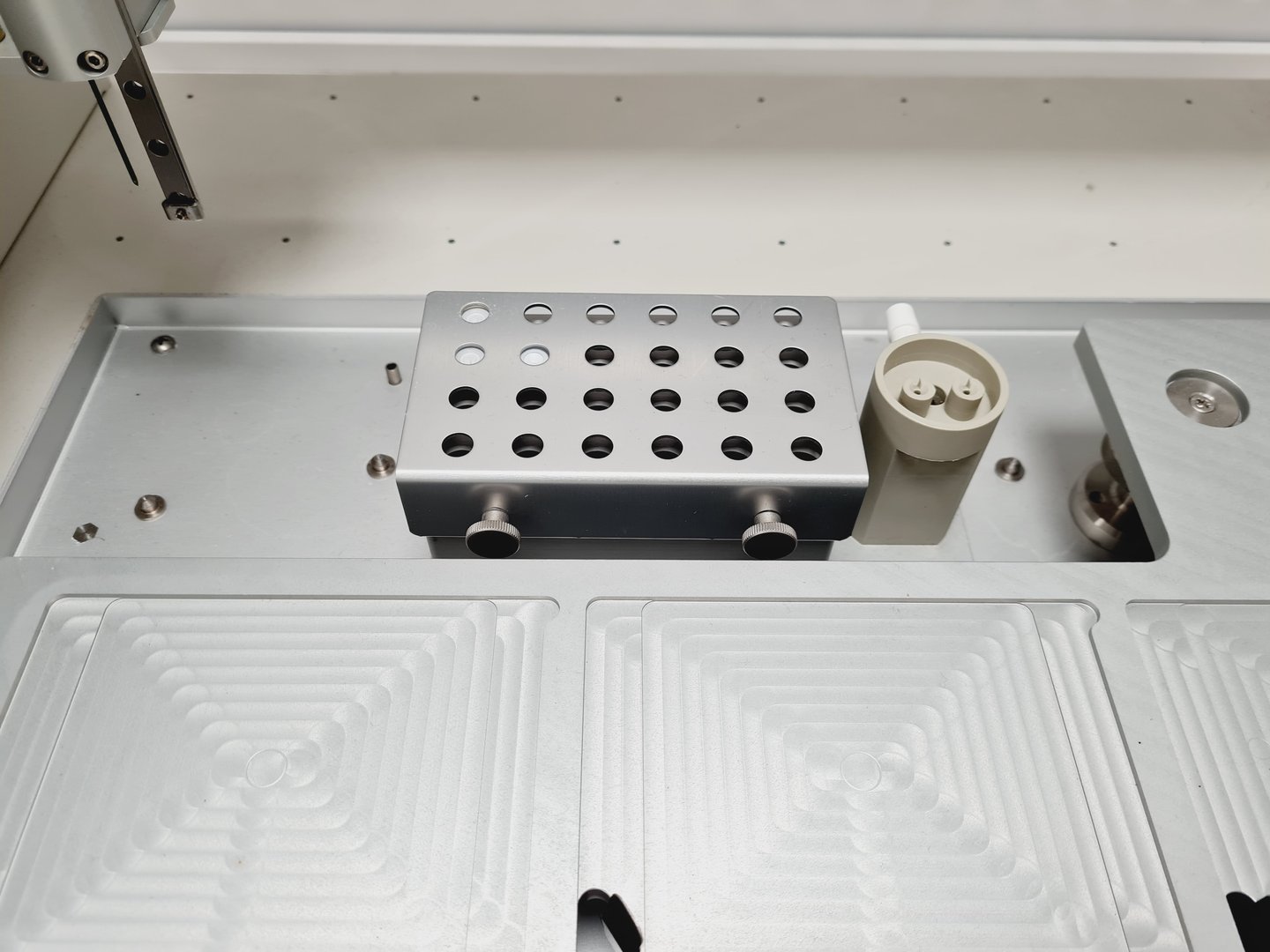 Image of Amersham Biosciences Ettan Spotter,PC & Software,Various Parts & Accessories Lab