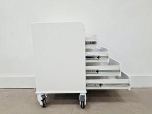 Thumbnail image of 9 x MilliporeSigma Compact 4 Drawer Locking Cart Lab