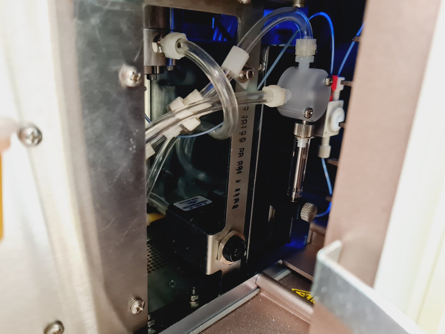 Image of BIO-RAD Bio-Plex System, Luminex XYP & Luminex 100 Multiplex Lab
