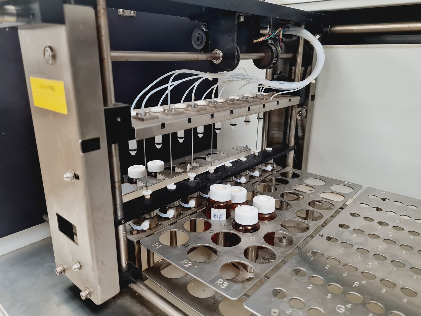 Image of Shimadzu PSSM-8 Peptide Synthesizer w/ Memory Key, System Disk & Accessories Lab