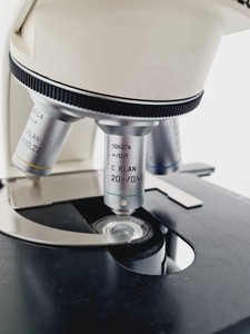 Thumbnail image of Leica DMLS Clinical Microscope w/ 3 Objectives 40x/0.65, 20x/0.40, 10x/0.22
