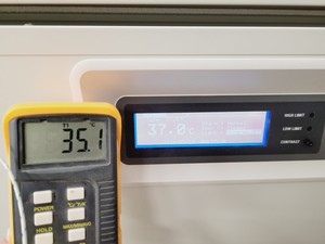 Thumbnail image of Panasonic MIR-554-PE Cooled Incubator Lab