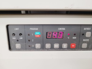 Thumbnail image of Sanyo MIR-553 Cooled Incubator Lab
